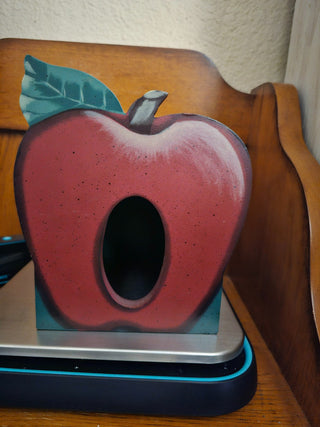 Apple Tissue Holder