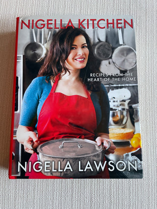 Nigella Kitchen-HC/DJ- Like New-Nigella Lawson-1st US Edition-2010 RSV