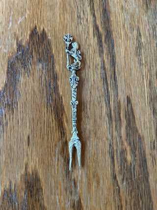 Vintage Italian Appetizer Fork    MTS|102634