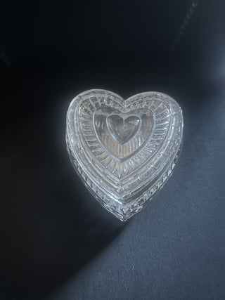 Vintage Crystal Music heart-shaped Box, "Memories."  approx. 4" X 5"X 2" . #62 VV MTS