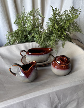 Vintage Nova Brown Gravy Boat and Plate (LZD - RSV)|80759