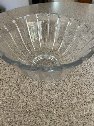 Home Beautiful Crystal glass bowl