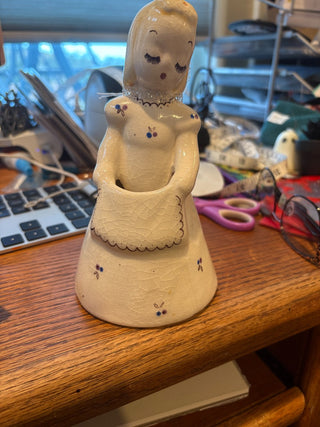 Vtg. DeLee Pottery (1930-1950) Girl w/Apron Planter, 7" RCD|117224