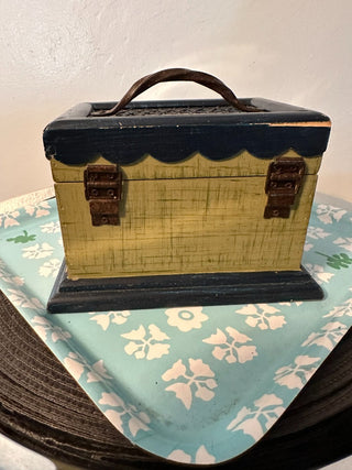 Vtg Chicken Farm Recipe MTS