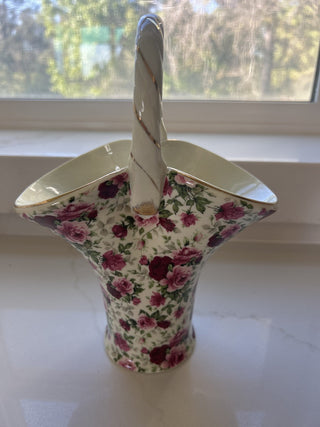 FORMALITIES BY BAUM BROS PORCELAIN BASKET VASE ROSES, GOLD ACCENTS 9"x7"-RSV