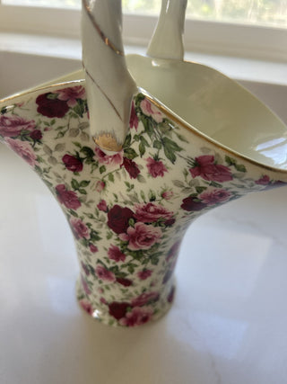 FORMALITIES BY BAUM BROS PORCELAIN BASKET VASE ROSES, GOLD ACCENTS 9"x7"-RSV