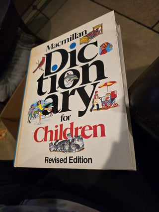 Vintage McMillan Dictionary  - LL - RCD|57361