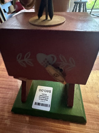 Steinbach Volkskunst Puppeteer Music box/smoker #62 VV MTS