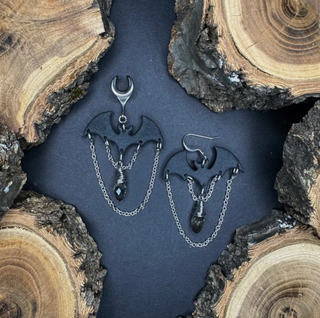Bat earrings - chain glass bead gray mts|76118