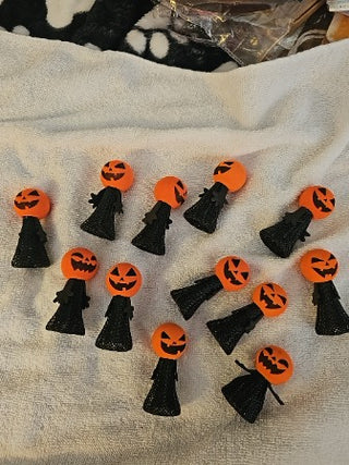 Jumping Pumpkin Heads