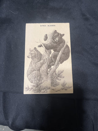 wooden postcard with two bears rsv
