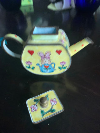 Vintage Kelvin Chen Miniature Yellow Bunny Teapot MTS