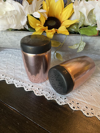 Vtg West Bend S&P shakers - RCD