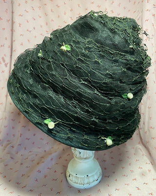 Blk Vintage Beehive Hat RSV|57502