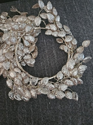 MTS-RM826- Golden Glitter Leaf small Wreath