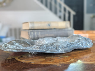Antique Middletown Plate Co Art Nouveau Silver Plated Vanity Tray NIS