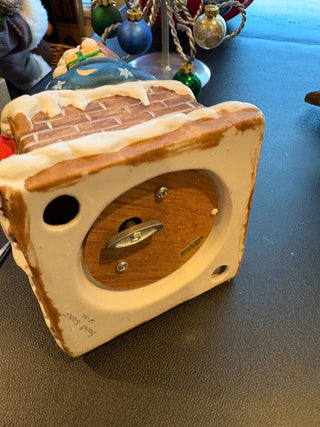 Santa Holiday Figure Music Box "Here comes Santa Claus 6.6" RCD|125828