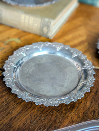 Coasters Set of 4 Silver Plated Grape Leaf Rim Prima Nysilver