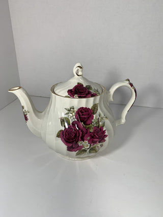 Windsor Red Rose Teapot|53027