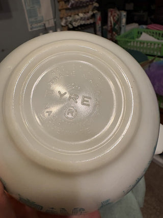 1 1/2 Pint Pyrex Amish Butterprint Mixing Bowl -MTS