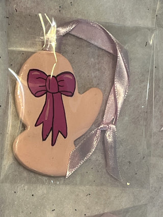 Handcrafted Clay Pink Lg Mitten Ornament | Gift T|129797