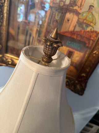 Lamp Trophy-Urn w/shade|73161
