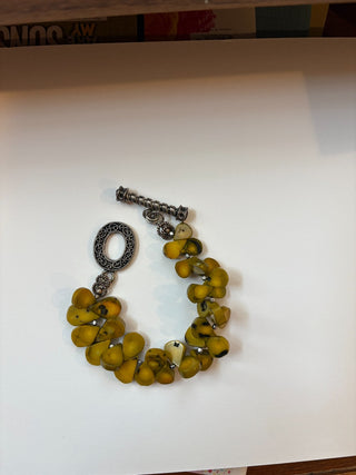 Czech Glass Teardrop beaded bracelet w/pewter toggle 8"  rcd|118448