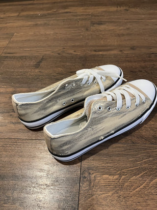 New Women's Size 10 Tan Low-Top (Converse-like) Shoes RCD|117430