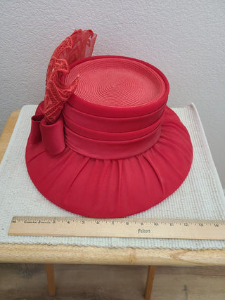 Fabulous Vintage Wide-Brimmed Red Satin Bucket Hat, Large Side Bow|74734