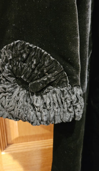 Victorian Black Velvet Coat, Hand Sewn, Sz M, RSV|121374