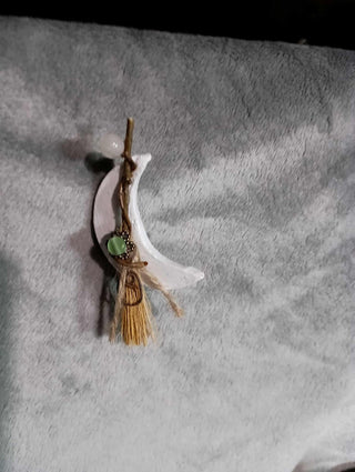 moon and broom pin rsv|105270