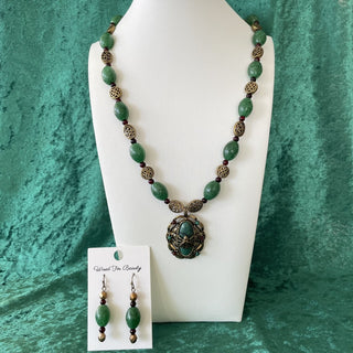 Necklace & Earrings Set, green & antique bronze bee pendant RSV