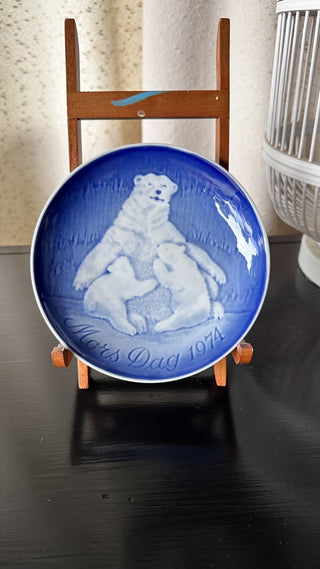 1974 Bing & Grondahl Mother's Day Plate|69477
