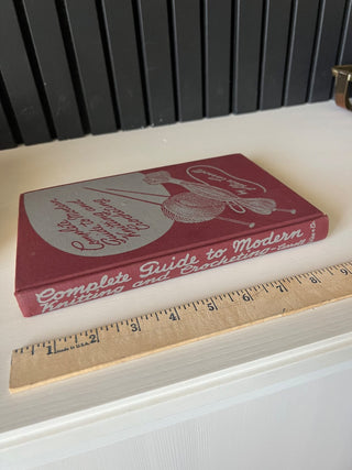 Vintage knitting and crocheting book RSV|101275