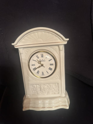 Bellek Ireland Lg Clocks Collection #62 VV MTS