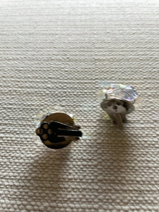 Vintage  aurora borealis clip on earrings