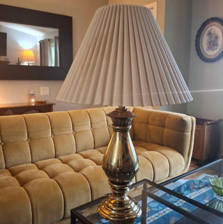 Large Scalloped Brass Table Lamp w/ Shade MTS *|142863