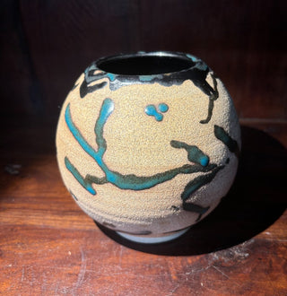 VTG Black/turquoise pottery vase NM MTS