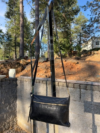 12F HOBO Black Leather Crossbody Purse MTS