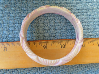 Lavender & white plastic bangle bracelet RCD|73511