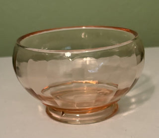 vintage pink depression glass bowl or serving bowl rsv