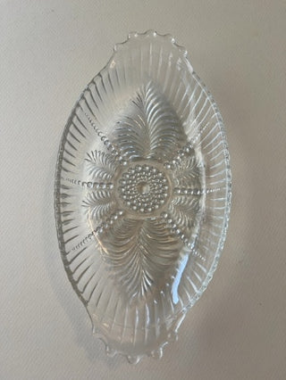 Vintage Anchor Hocking "Feather & Pearl" Oval Dish