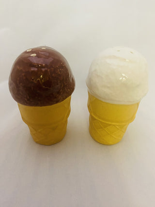 Ice cream cone salt and pepper shakers RCD|49558