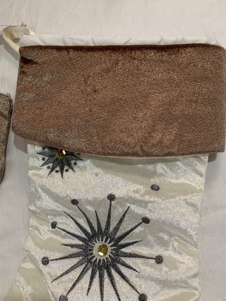 Beigh cuff w/Snowflakes embroidered  (pair) MTS|132217