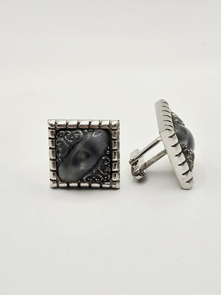 Vintage Cufflinks, Silvertone w Grey lucite, Rsv