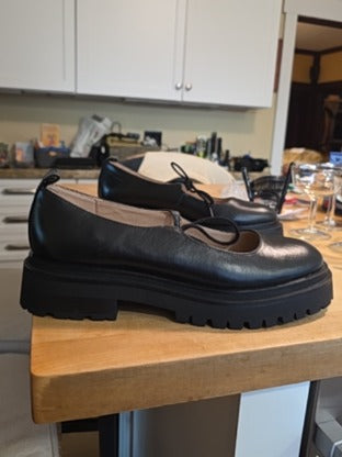 RF Steve Madden Lug Sole Mary Janes *10M