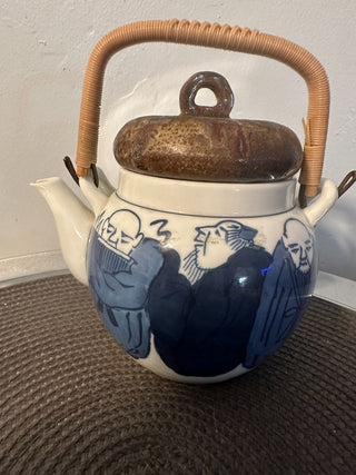 Oriental Teapot Pottery Figures in Blue MTS