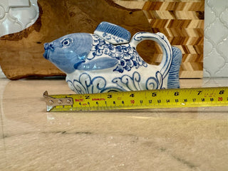 fish teapot blue/white