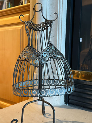 Vtg. 1950's dress mold/jewelry display, wrought iron 18" tall RCD