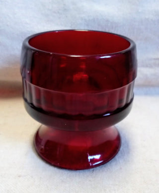 MW Ruby Red Candle Holder MTS